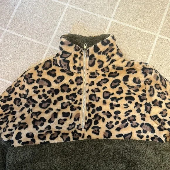 NEW CDM FLEECE - Picture 3 of 5